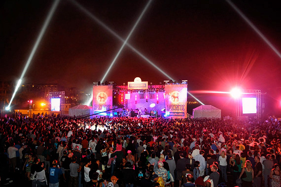 Pinkapalooza Santa Monica Pier