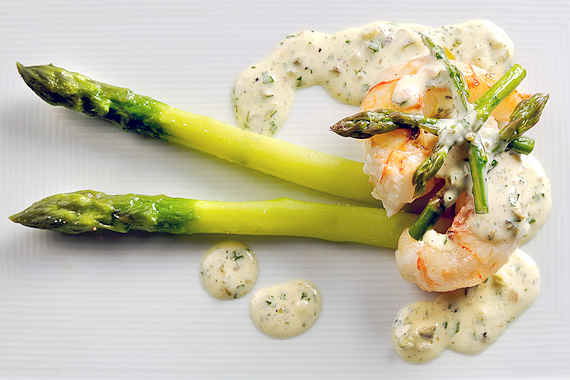Sautéed Shrimp with Asparagus